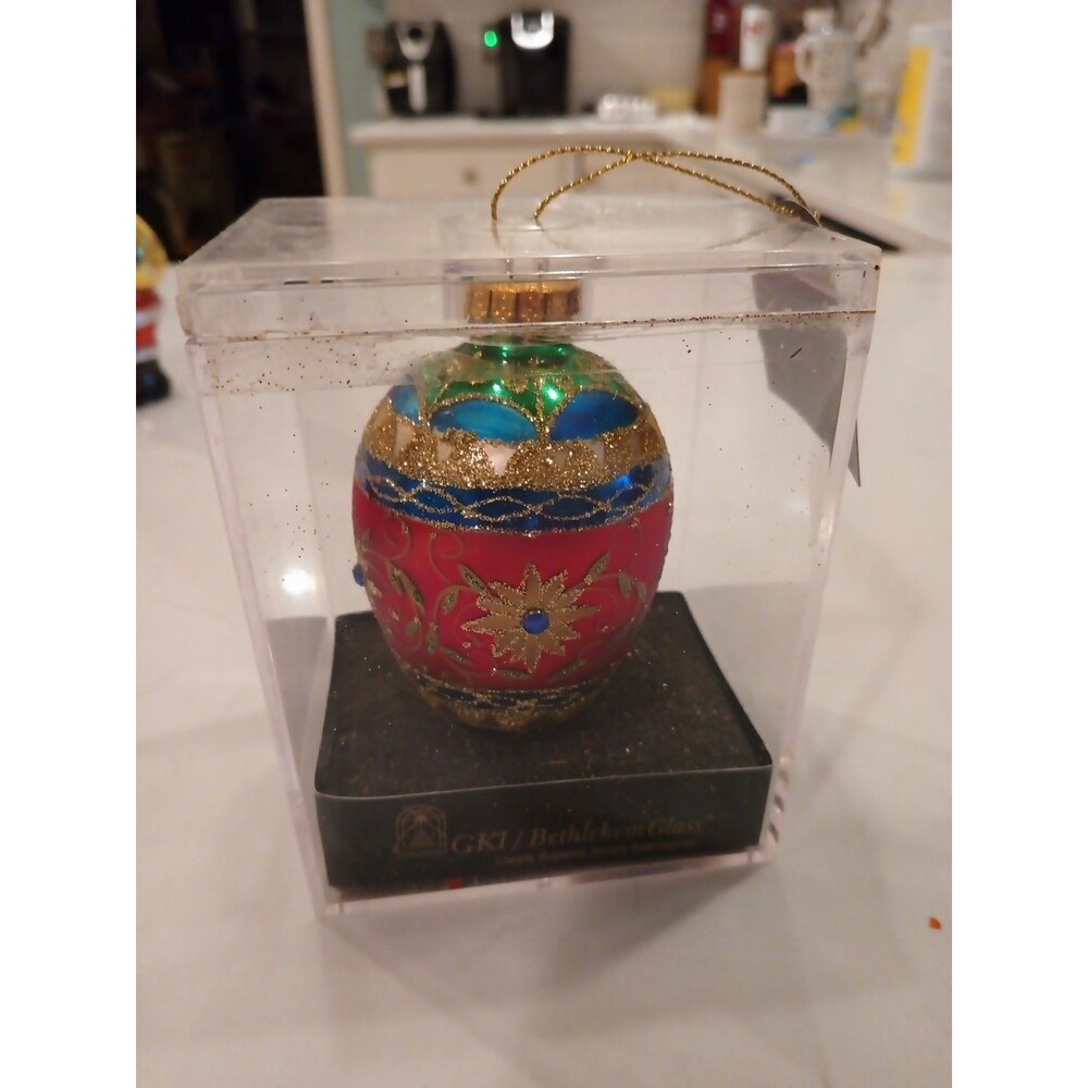 Beautiful GKI Bethlehem Glass Hand Crafted Christmas Glass Ornament New!